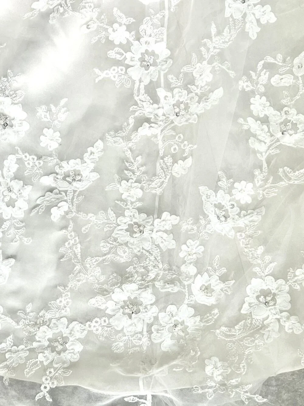 Casablanca Bridal 1955 "Dazzling Destiny" | Fit & Flare Wedding Gown | Size 8 - Picture 5 of 16
